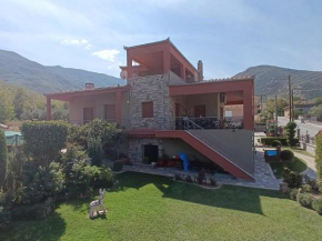 VILLA NIKOLETTA
